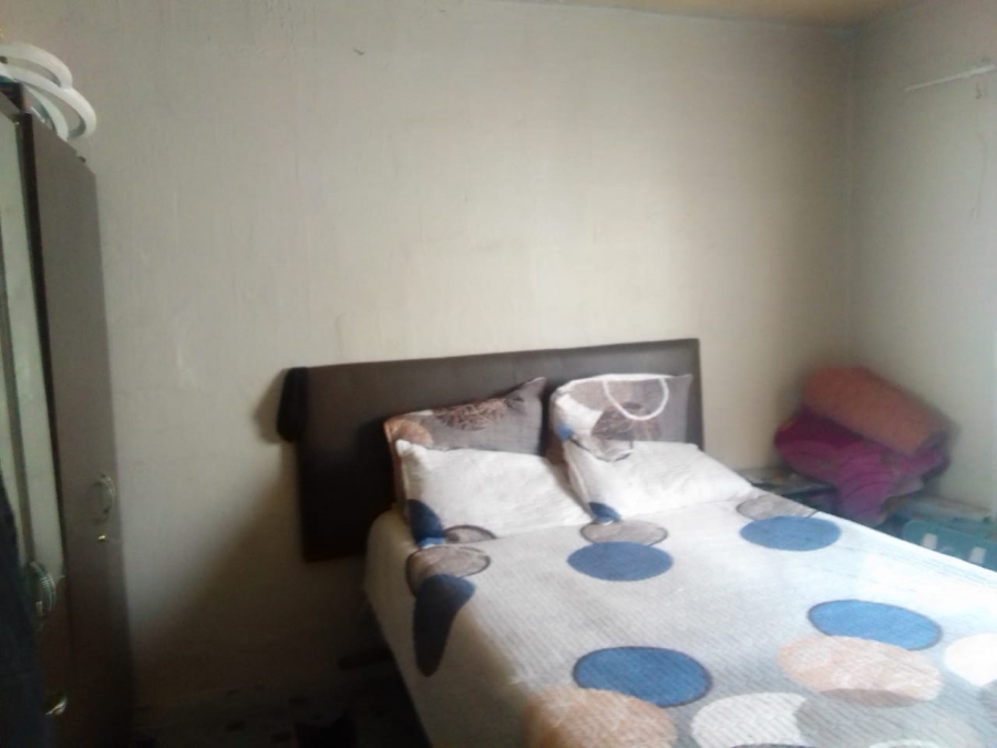  Bedroom Property for Sale in Valhalla Park Western Cape